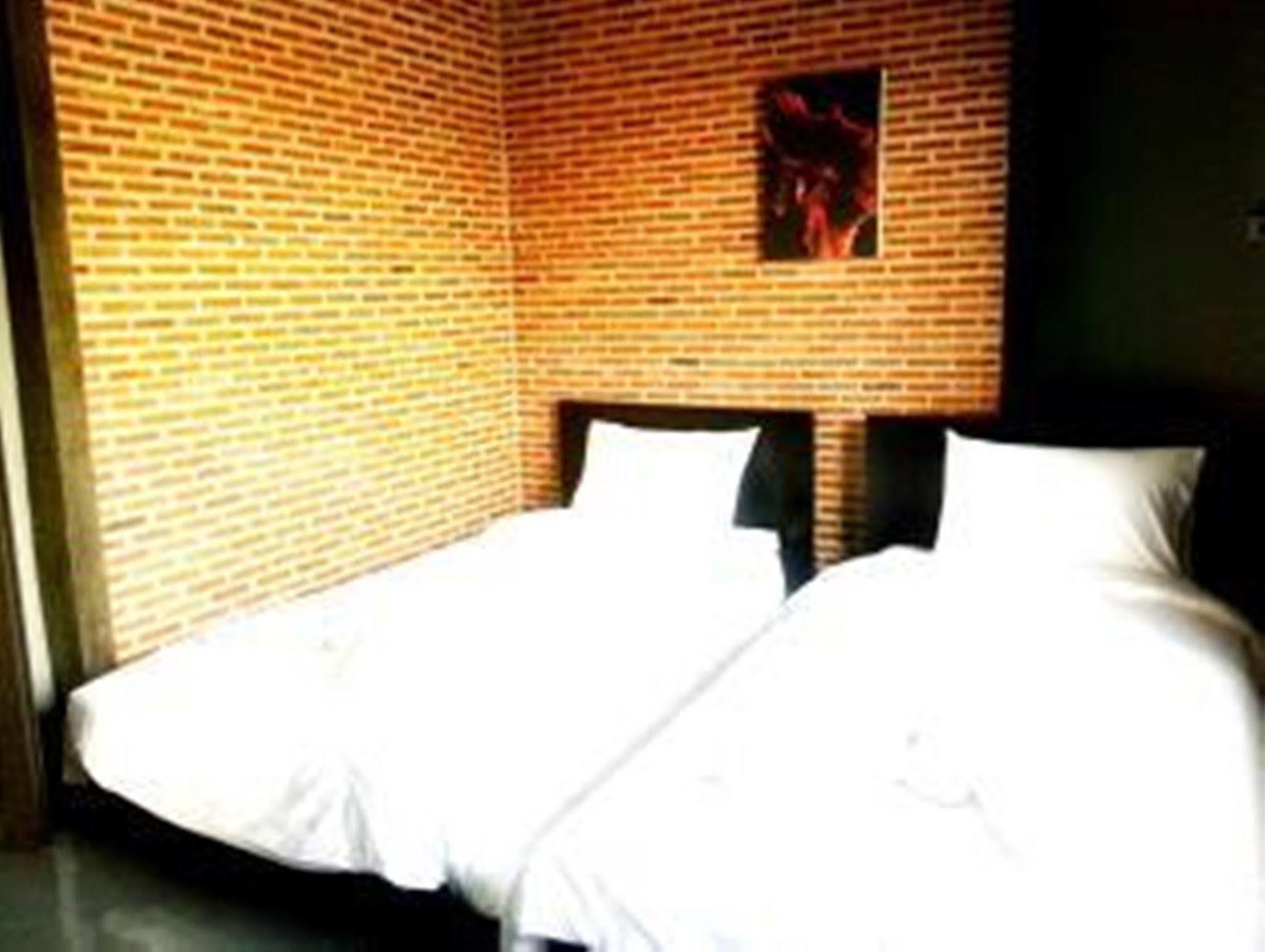 Ashcarya Boutique Resort Ban Bo  Bagian luar foto