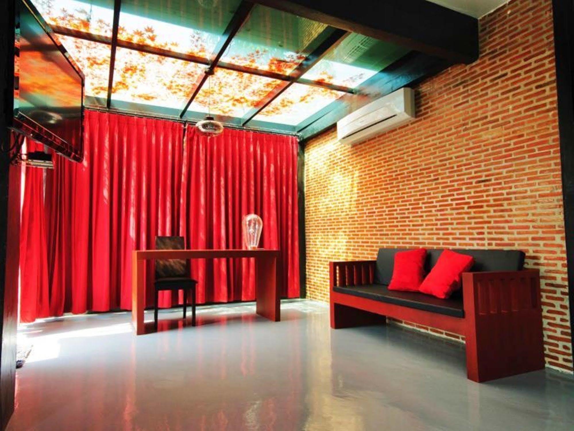 Ashcarya Boutique Resort Ban Bo  Bagian luar foto