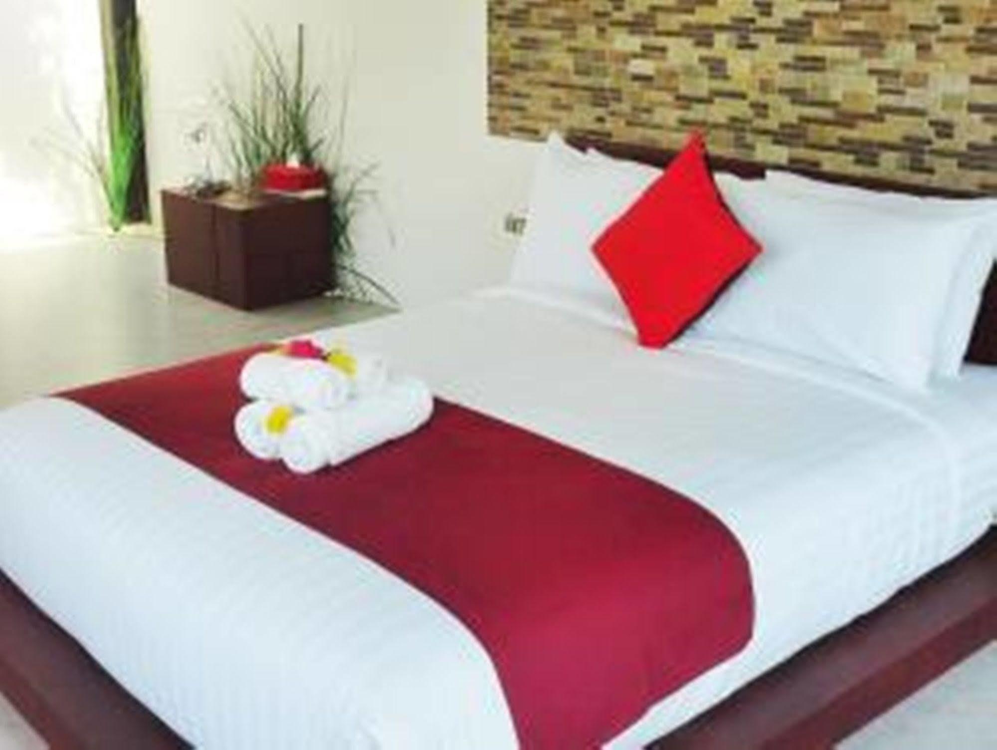 Ashcarya Boutique Resort Ban Bo  Bagian luar foto