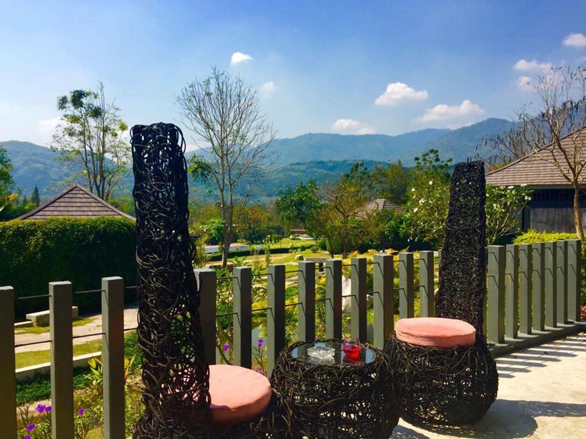 Ashcarya Boutique Resort Ban Bo  Bagian luar foto
