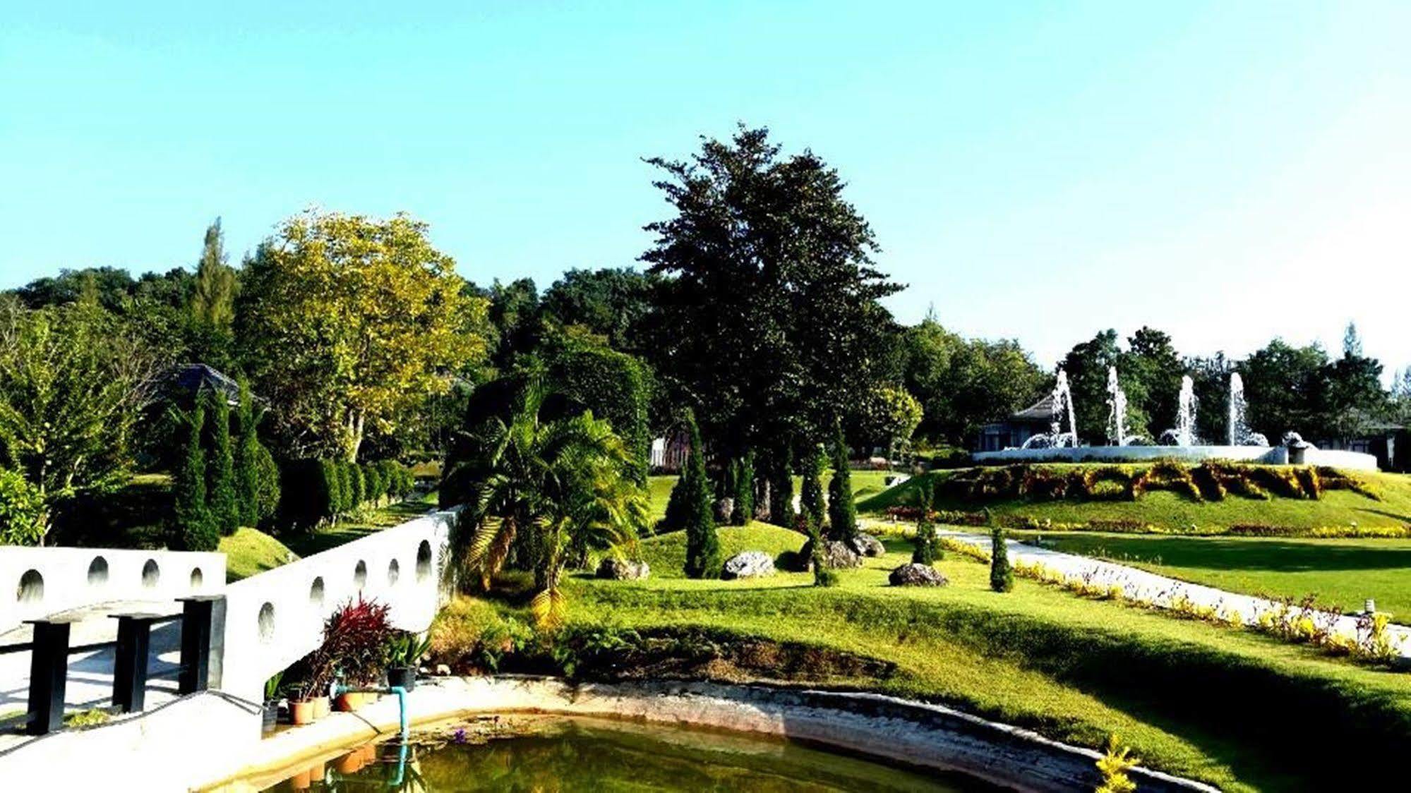 Ashcarya Boutique Resort Ban Bo  Bagian luar foto